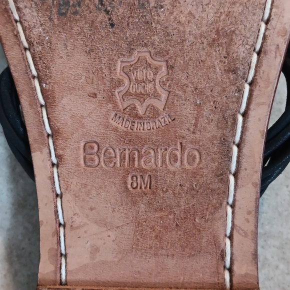 Bernardo Women's Black and Orange Sandals - Picture 2 of 4